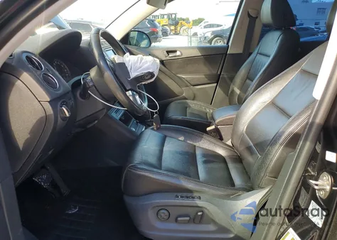 2017 Volkswagen Tiguan Sport z USA, uszkodzony, nr VIN WVGTV7AX1HW510770